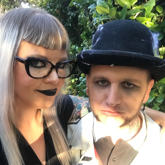 Meet your Posher, Colleen - Picture 1 of 3